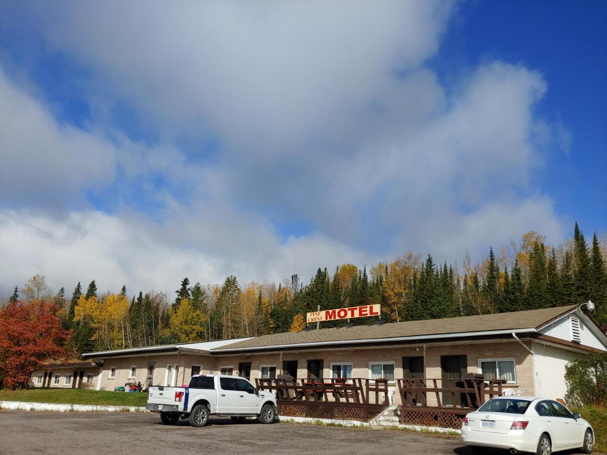 Pinecrest Motel Nipigon エクステリア 写真